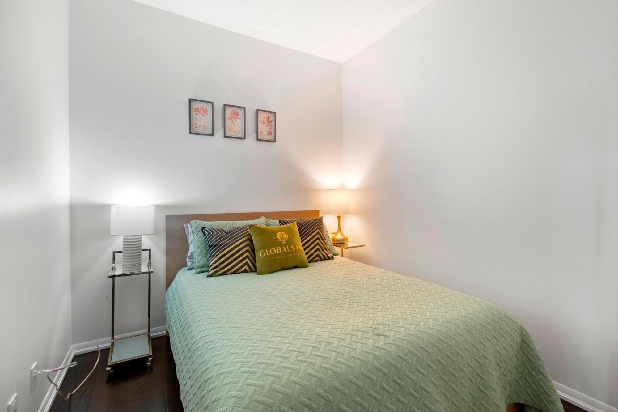 Globalstay. Burano Condos In Downtown Toronto Bagian luar foto