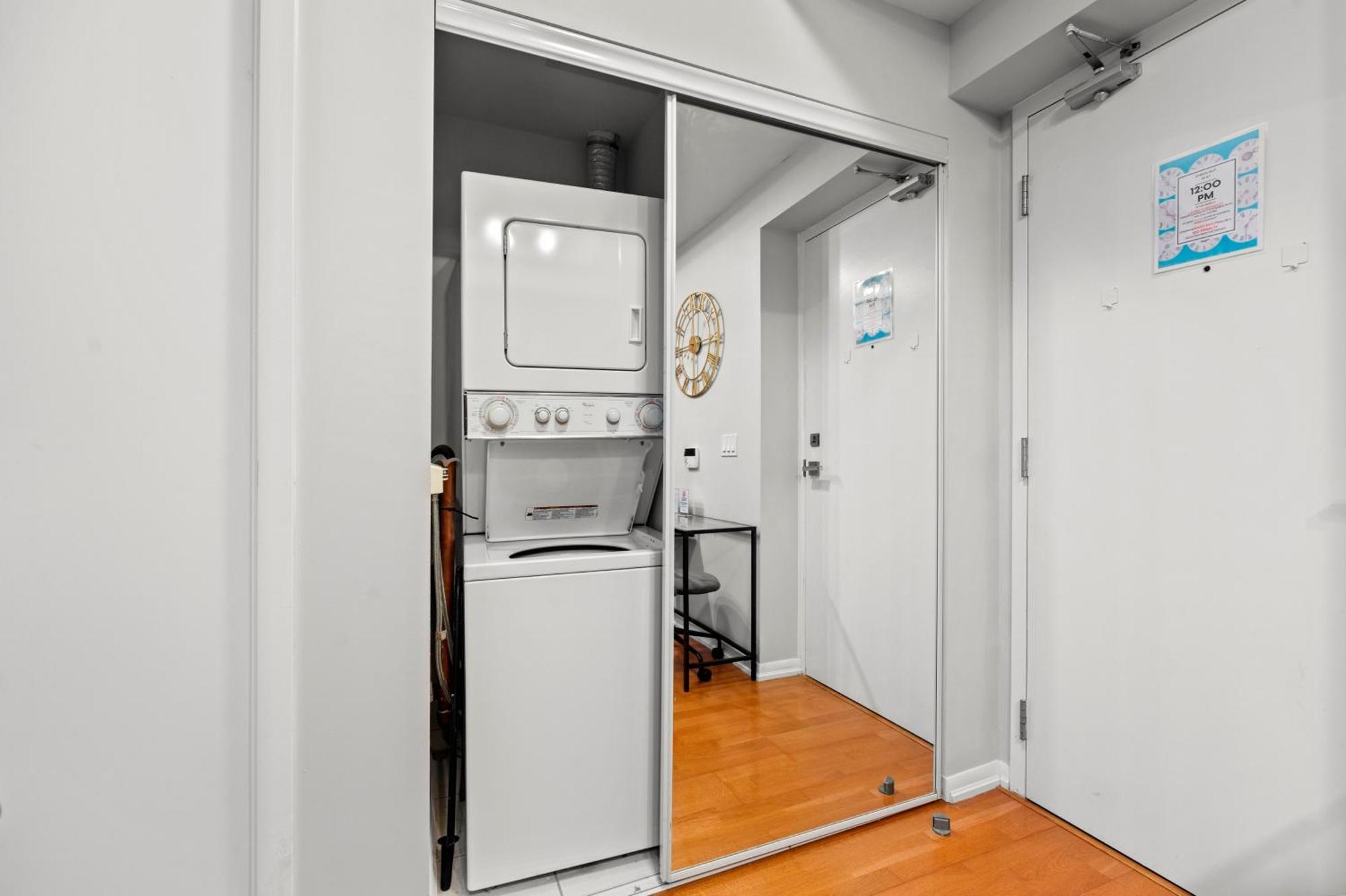 Globalstay. Burano Condos In Downtown Toronto Bagian luar foto